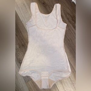 Seamless Cream Shapewear Bodysuit